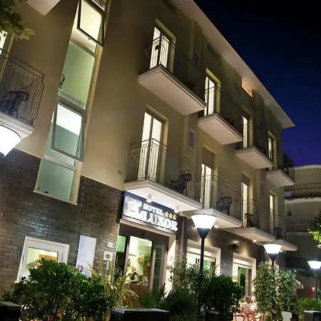 Hotel Luxor-2